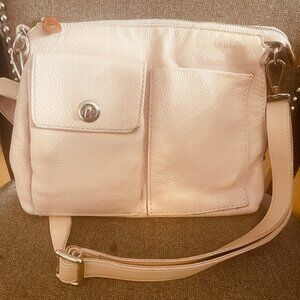 Roots Villager Tribe Crossbody Bag - Light Pink Leather